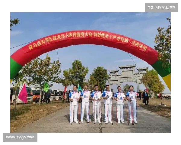 潍坊培训成果展示 百名教练回乡推广持杖健走运动 潍坊培训成果展示 百名教练回乡推广持杖健走运动